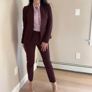 Ann Taylor Burgundy Suit Set Size 0